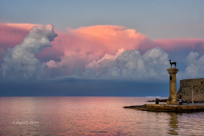 Rhodes - Photo by Angela D. Photos Rhodes - Photo by Angela D. Photos